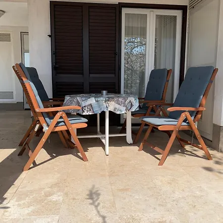 Deluxe Dora With A Private Parking, Terrace And View