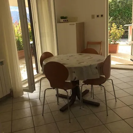 Deluxe Dora With A Private Parking, Terrace And View Apartament