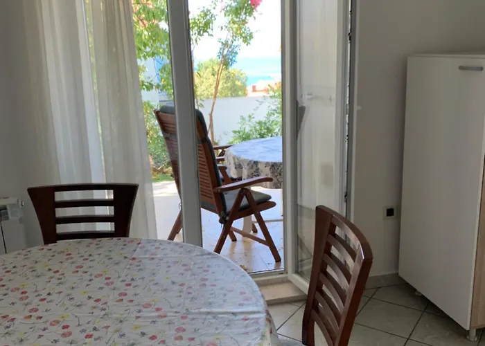 Deluxe Dora With A Private Parking, Terrace And View Apartament