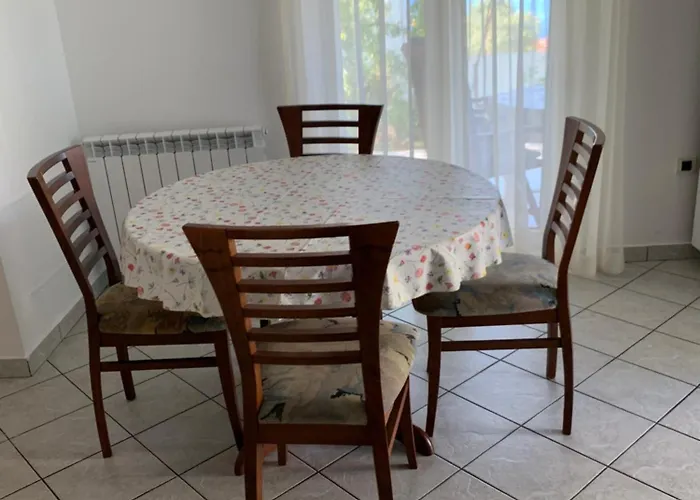 Deluxe Dora With A Private Parking, Terrace And View Apartament *