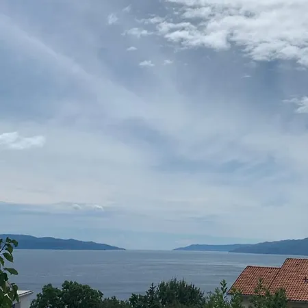 Apartment Deluxe Dora With A Private Parking, Terrace And View *