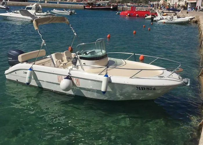 Deluxe Dora With A Private Parking, Terrace And View Apartman *